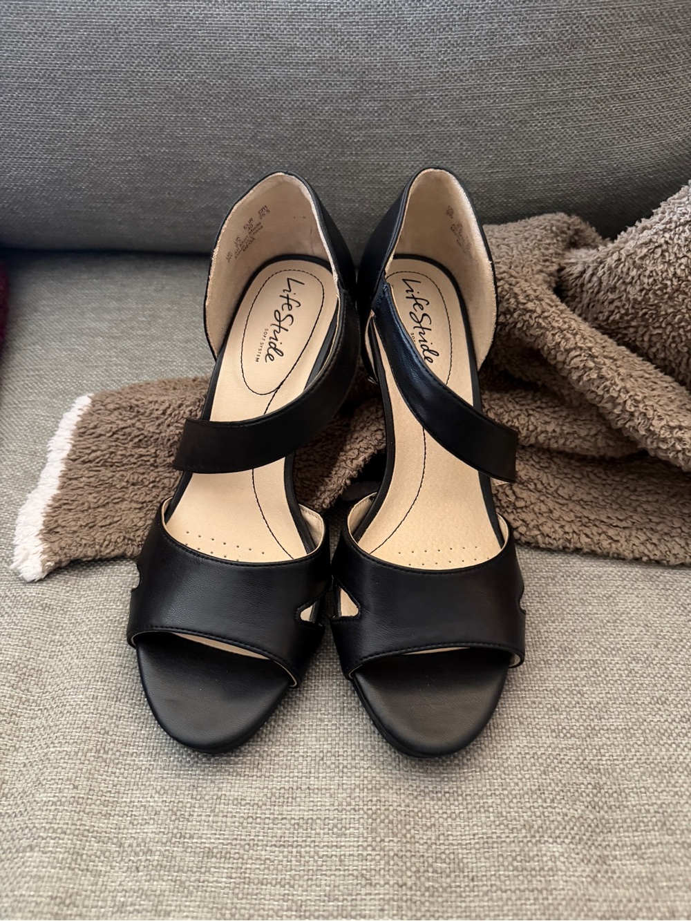 Life Stride Black Open-Toe Dress Heels with Ankle Strap 9 W